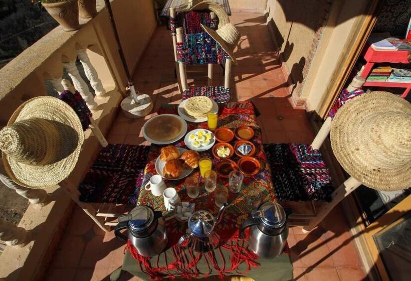 ベッドアンドブレックファースト Berber Family Lodge