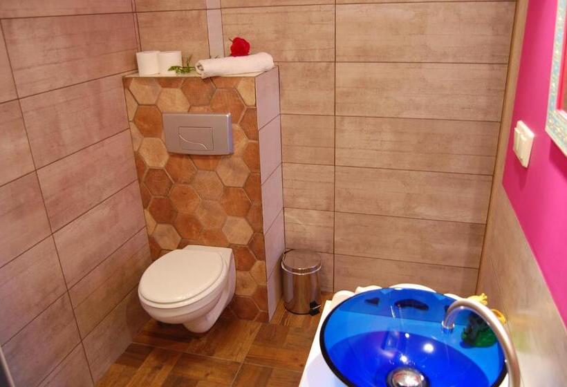 مبيت وإفطار Pokoje Gościnne Pod Ciupagą