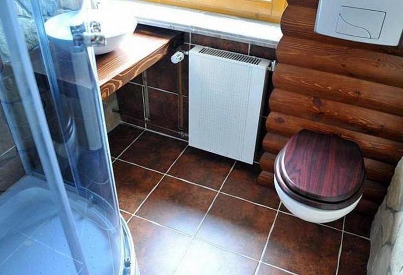 مبيت وإفطار Pokoje Gościnne Pod Ciupagą