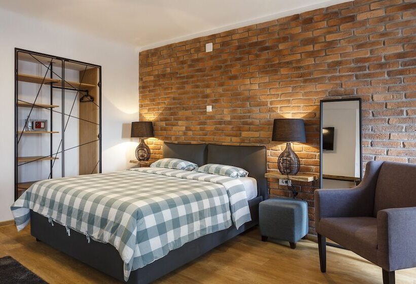 Central Rijeka Apartments Ciottina 24