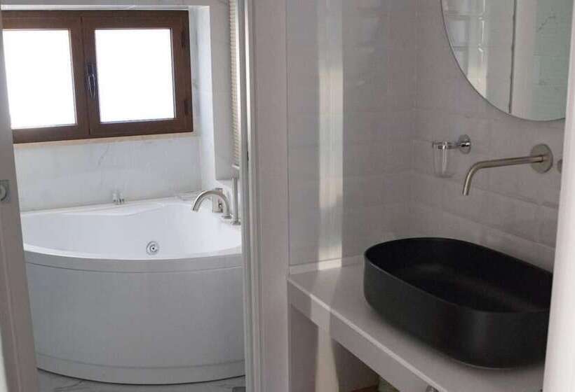 هتل Milazzo Inn Aimori