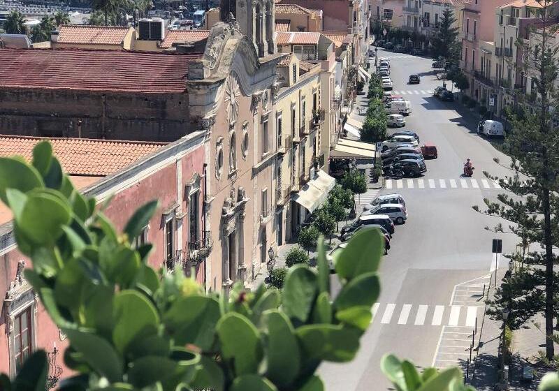 בית מלון כפרי Milazzo Inn Aimori