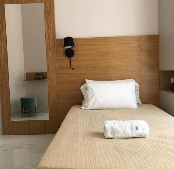 فندق Milazzo Inn Aimori