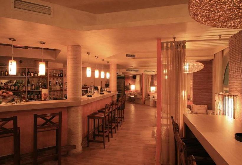 בית מלון כפרי Blue Orange Beach Resort