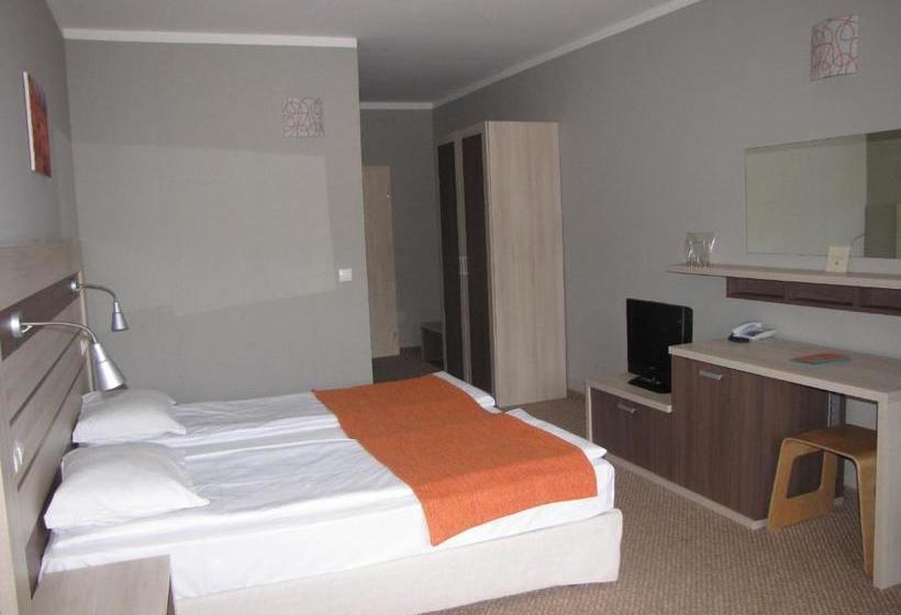 בית מלון כפרי Blue Orange Beach Resort