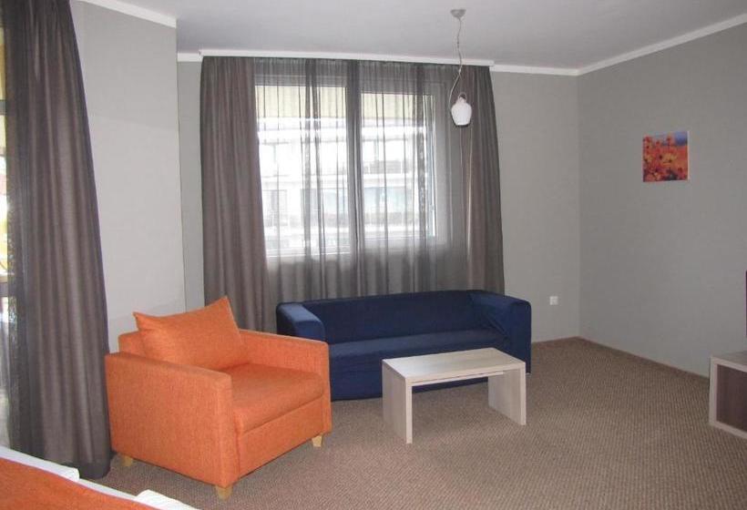 בית מלון כפרי Blue Orange Beach Resort