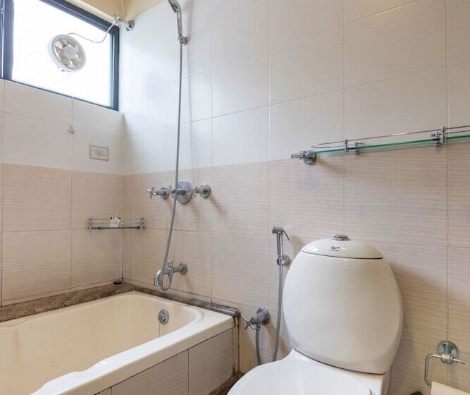 ホテル Compact Villa Lavelle