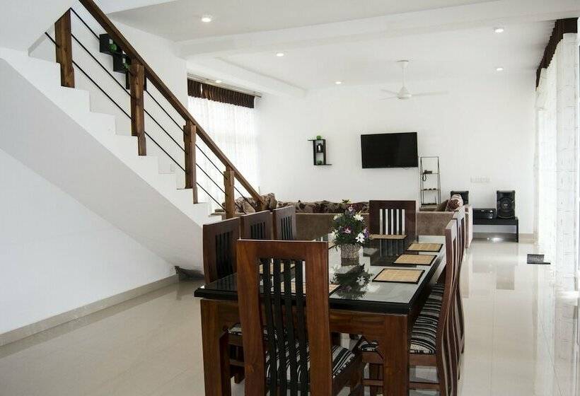 ホテル Diyathala Regency Boutique