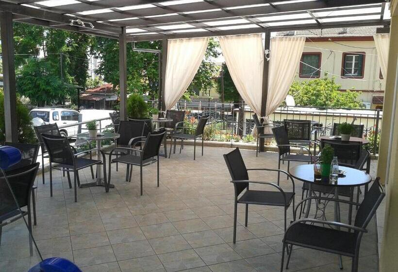 בית מלון כפרי Evagelia