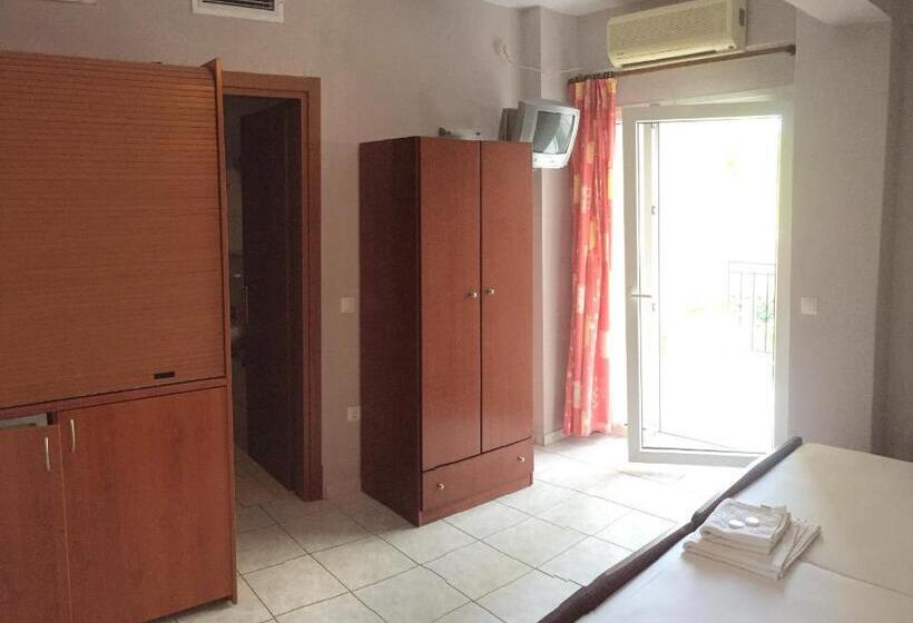 בית מלון כפרי Evagelia