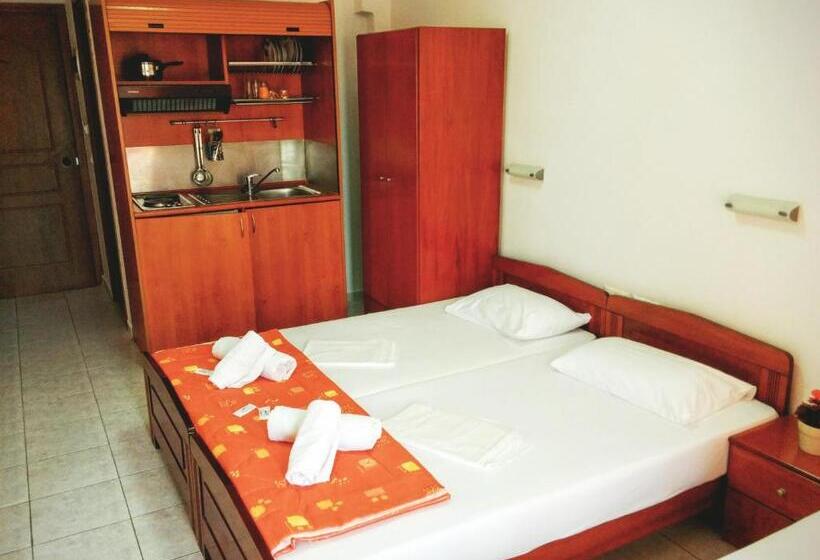 בית מלון כפרי Evagelia