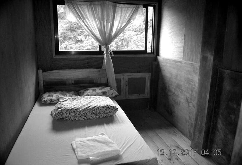 호텔 Highland Inn And Restaurant