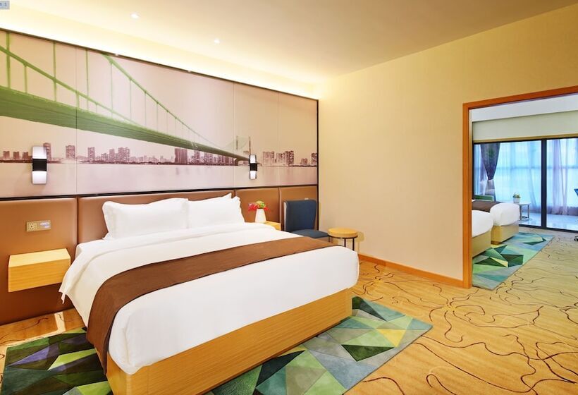 هتل New Beacon Airport International