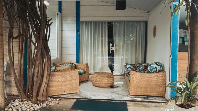 ホテル Pousada Portal Dos Golfinhos