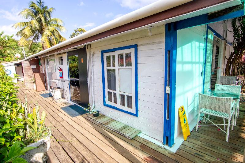 בית מלון כפרי Pousada Portal Dos Golfinhos