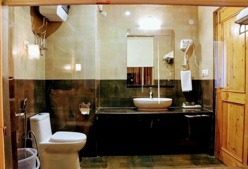 هتل Primo Resorts