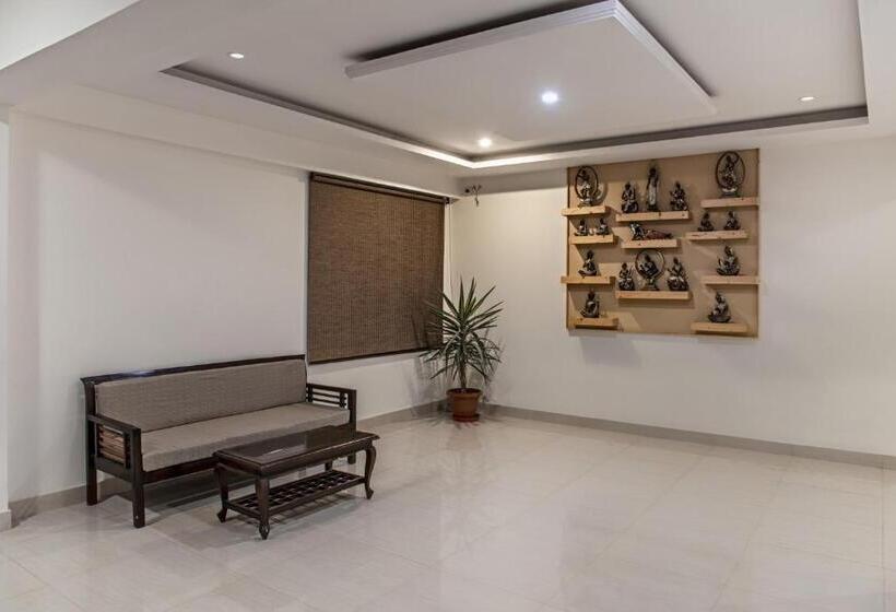 هتل Primo Resorts