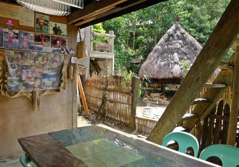 호텔 Ramons Native Homestay And Restaurant