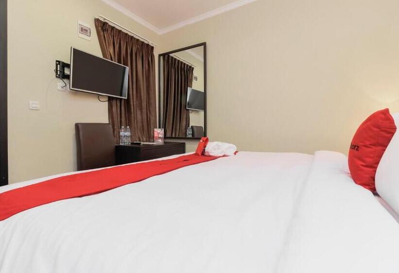 호텔 Reddoorz Plus @ Thamrin