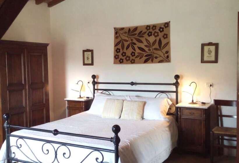 Сельский отель Podere Della Collina