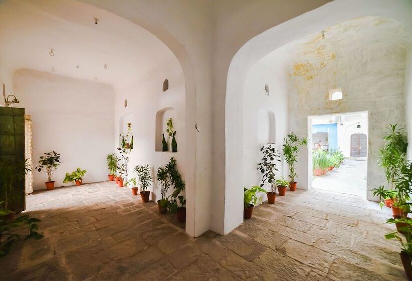 فندق Saba Haveli