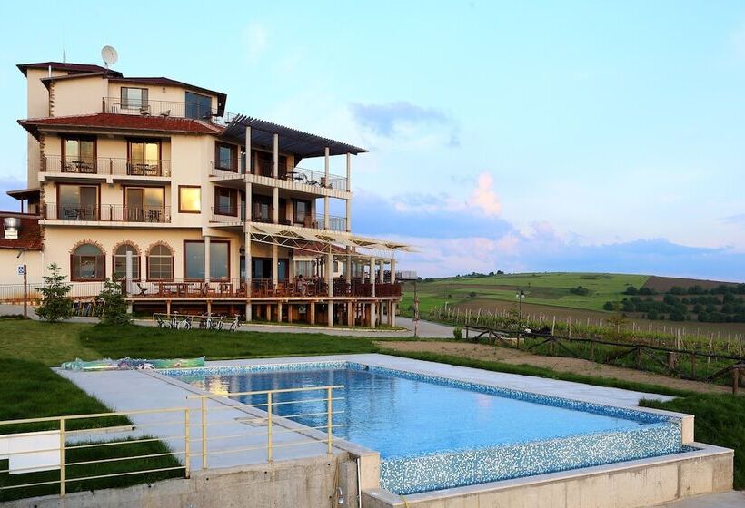 בית מלון כפרי Seven Generations Winery