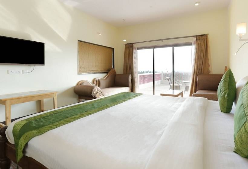 Hotelli Treebo Aarya Boulevard