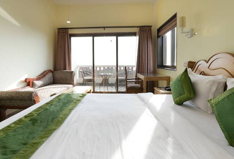 Hotelli Treebo Aarya Boulevard