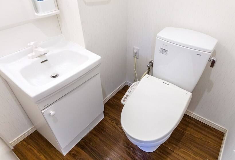 Mr.kinjo Eminence Inn Makishi