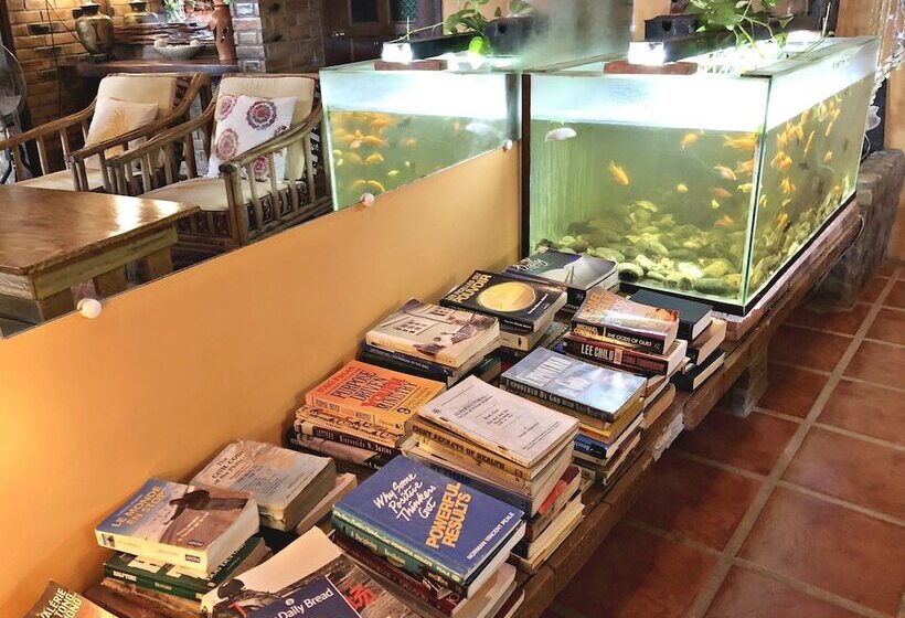 پانسیون Balai Tinay Guesthouse