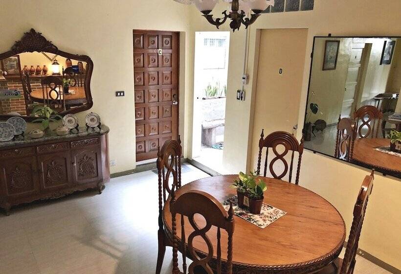 پانسیون Balai Tinay Guesthouse