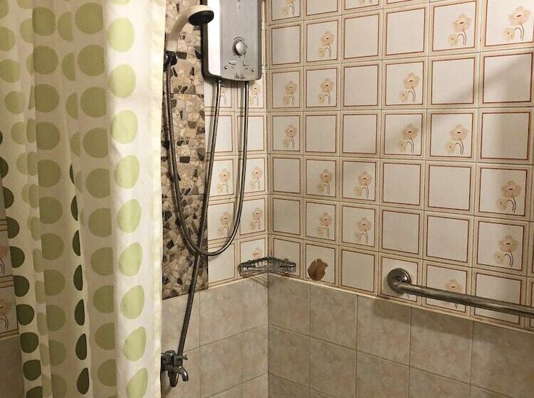 پانسیون Balai Tinay Guesthouse