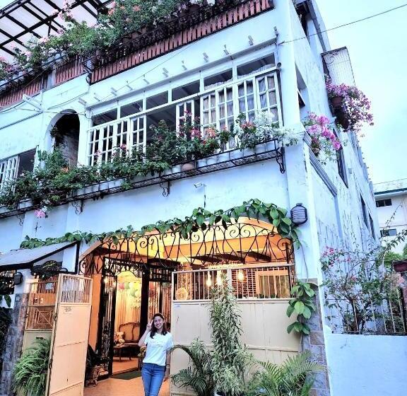 پانسیون Balai Tinay Guesthouse