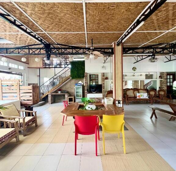 پانسیون Balai Tinay Guesthouse