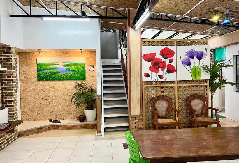 پانسیون Balai Tinay Guesthouse