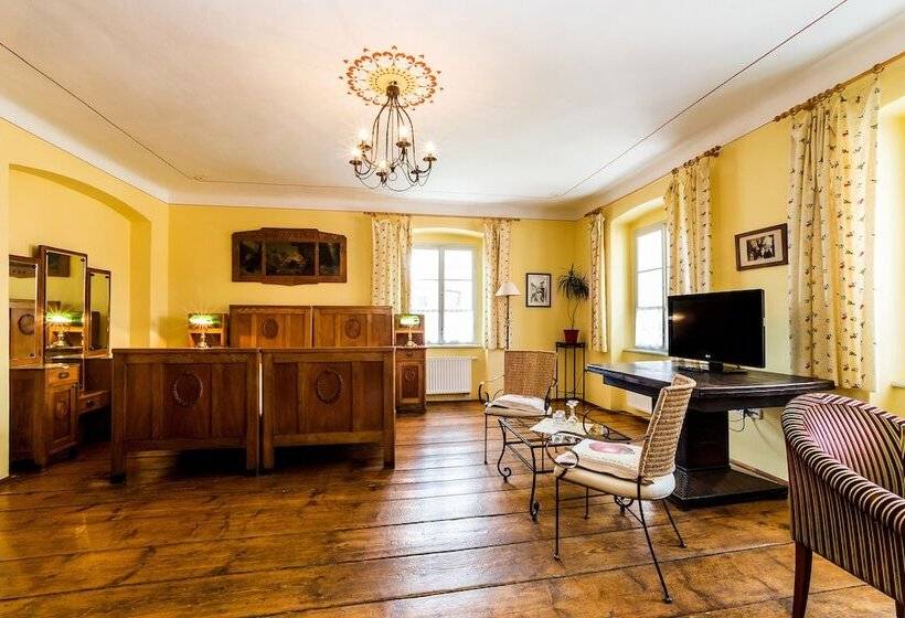 פנסיון Penzion Gardena