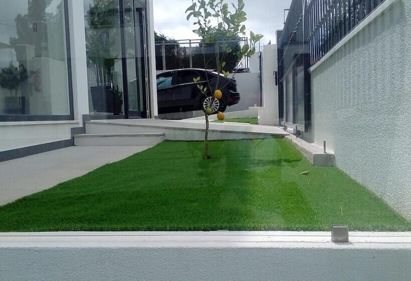 پانسیون Pousada Tires Guest House