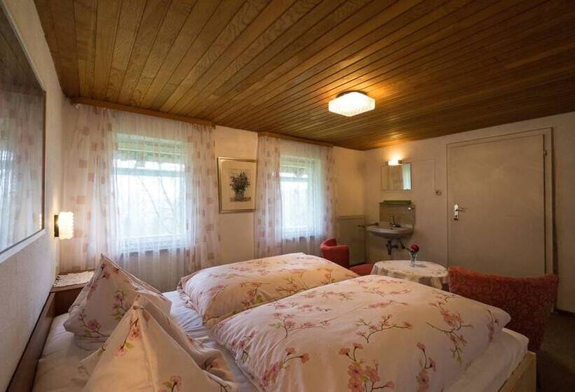 Pension Am Waldesrand