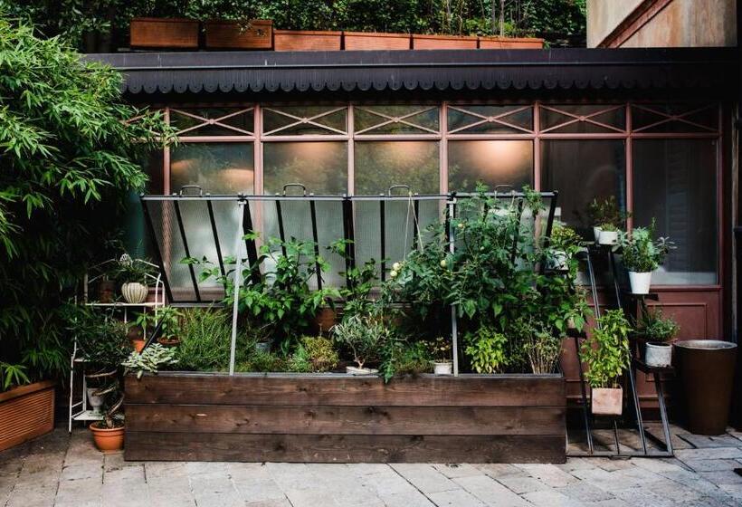 Regina Teodolinda Suites