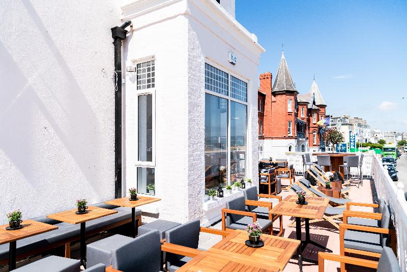 The Strand Hotel, The Former Residence Of Oscar Wilde