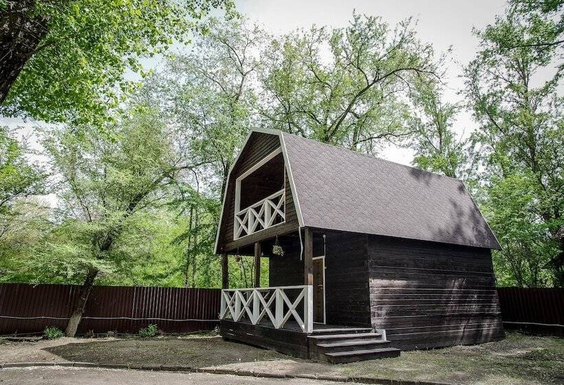 فندق صغير Izumrud