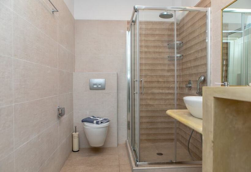 Naxos Lane Center Studios