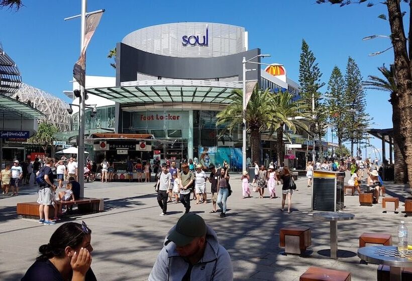 Apr Private Suites Moroc By The Beach