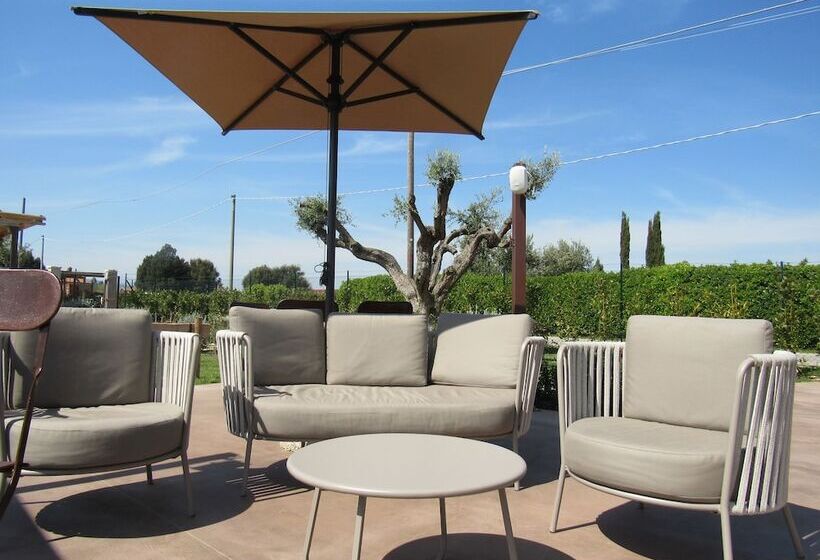 تختخواب و صبحانه Agriturismo Sweet Cottage