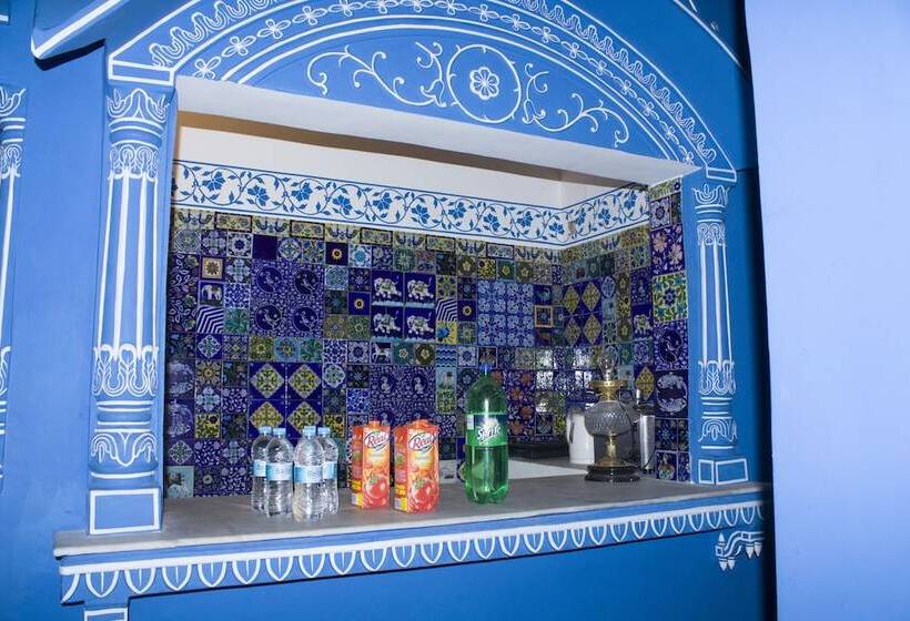 Bed and Breakfast Haveli Kalwara   A Heritage