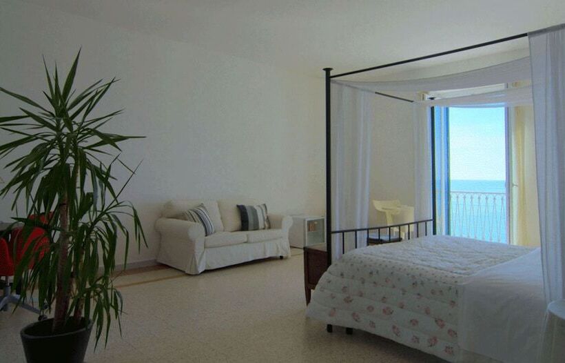 ベッドアンドブレックファースト Residenza D'epoca 1861