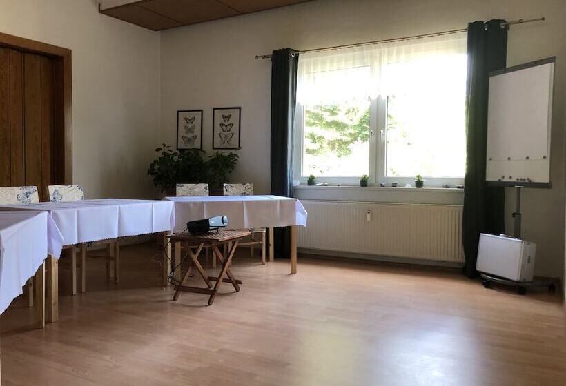 צימר Riverside Inn