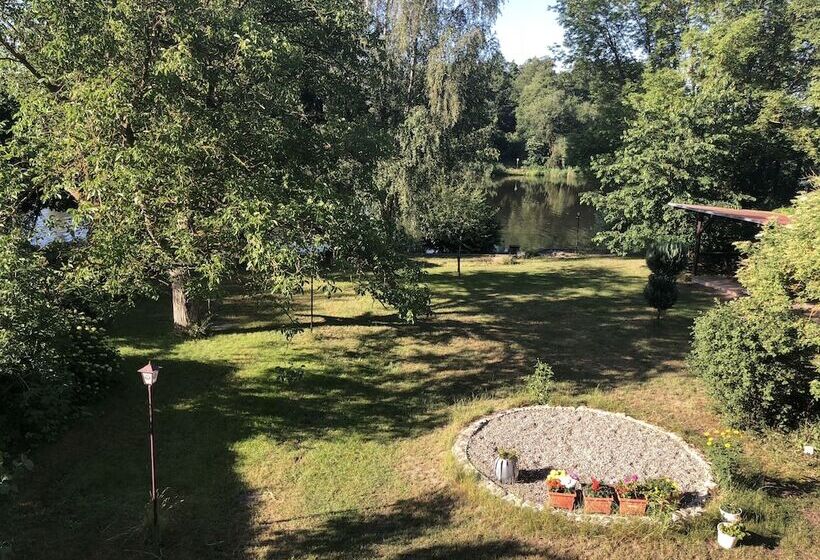 住宿加早餐  Riverside Inn