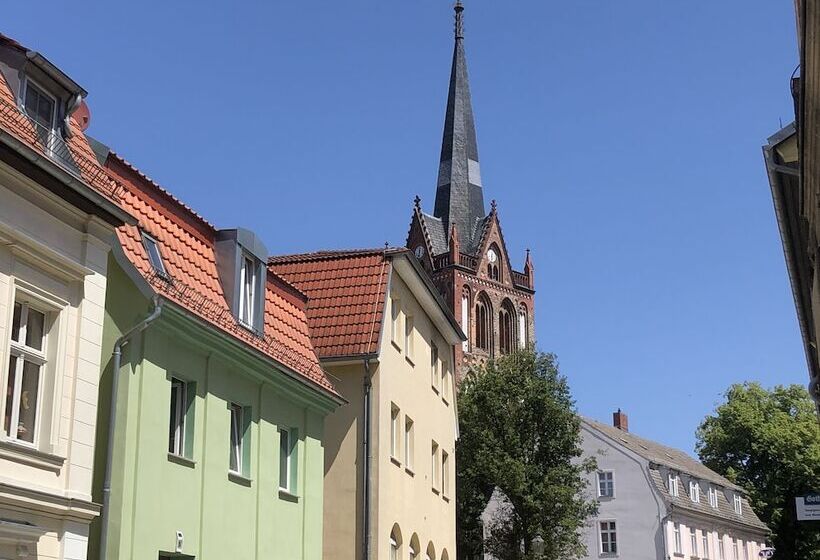 住宿加早餐  Riverside Inn