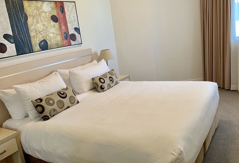 Castle Serviced Apartments